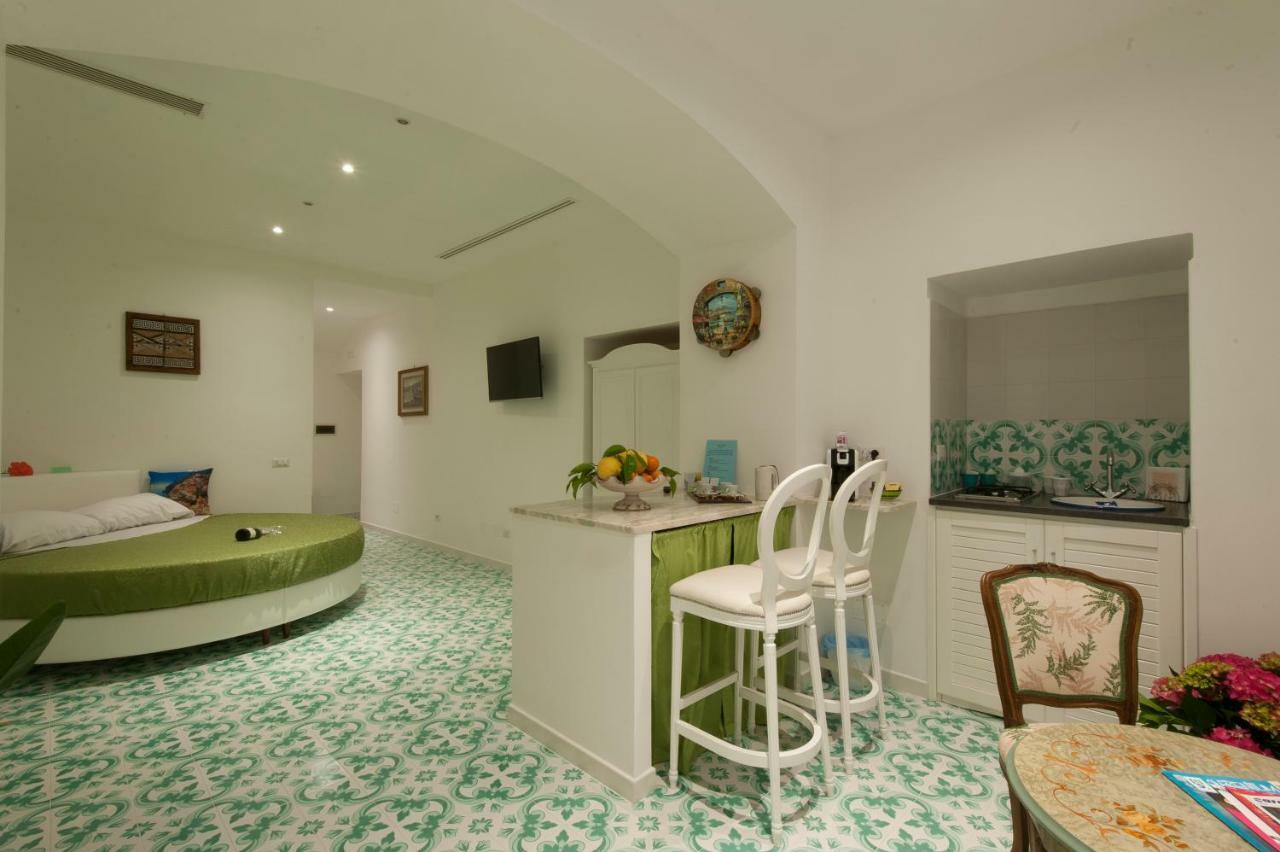 Surriento Suites Сорренто Экстерьер фото